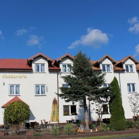 Restauracja Hotel Kassandra Września Kültér fotó