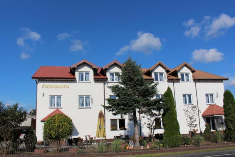 Restauracja Hotel Kassandra Września Kültér fotó