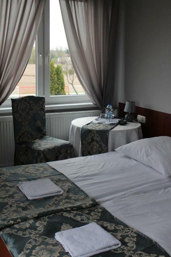 Restauracja Hotel Kassandra Września Kültér fotó