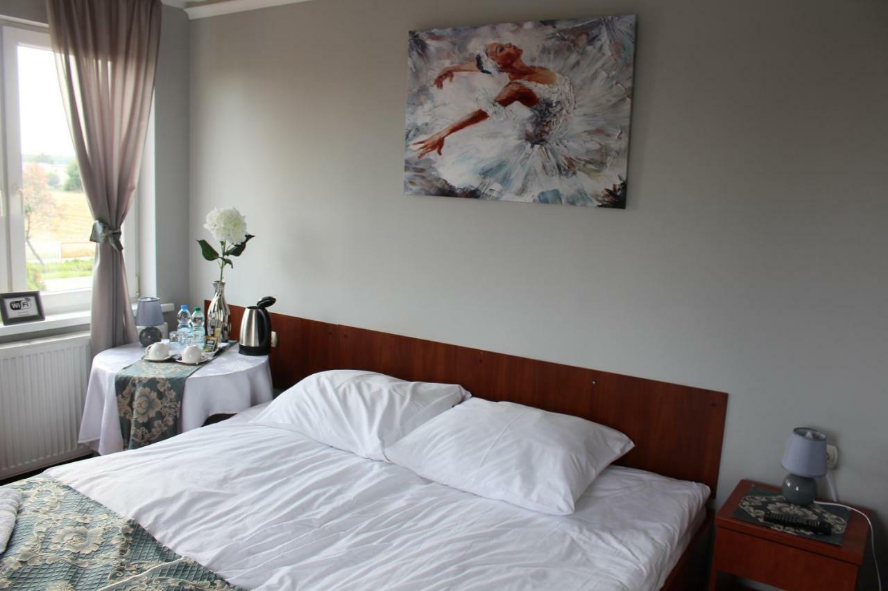 Restauracja Hotel Kassandra Września Kültér fotó