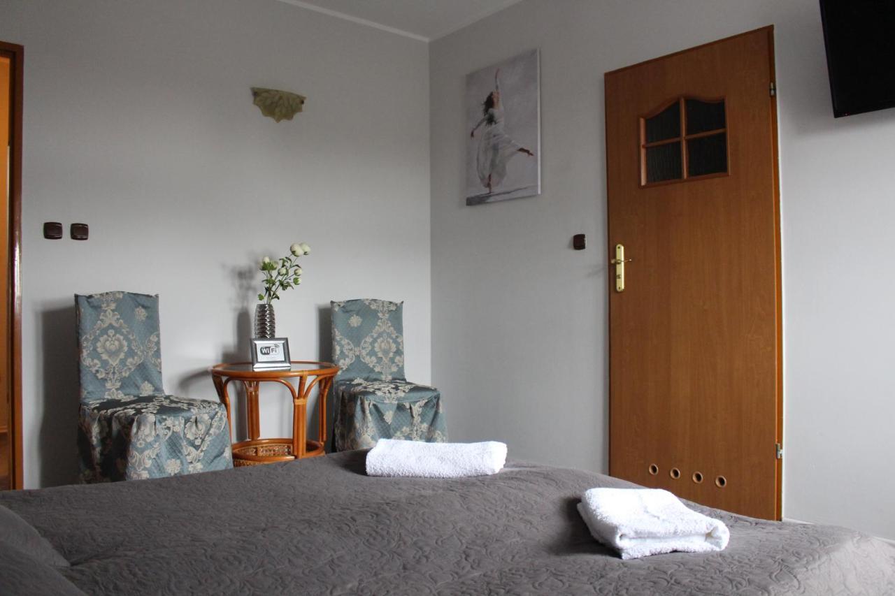 Restauracja Hotel Kassandra Września Kültér fotó