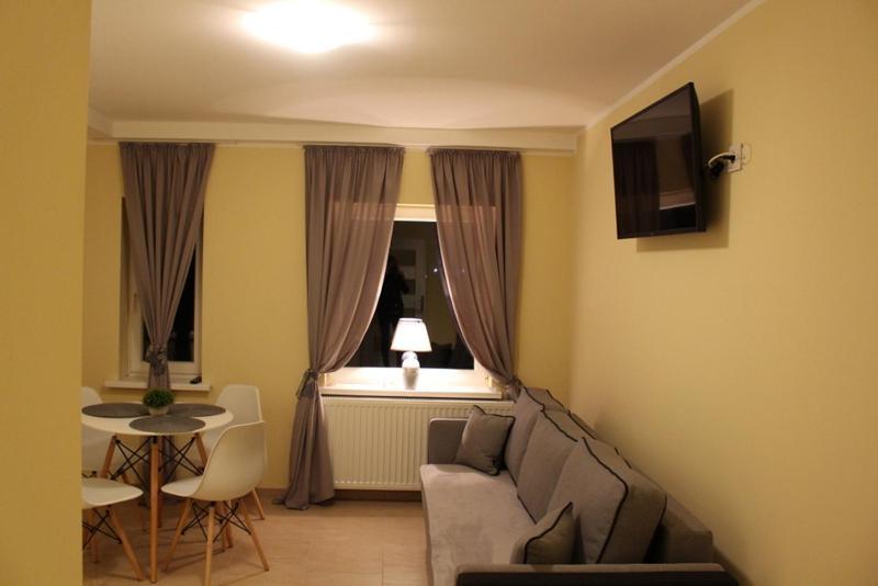 Restauracja Hotel Kassandra Września Kültér fotó