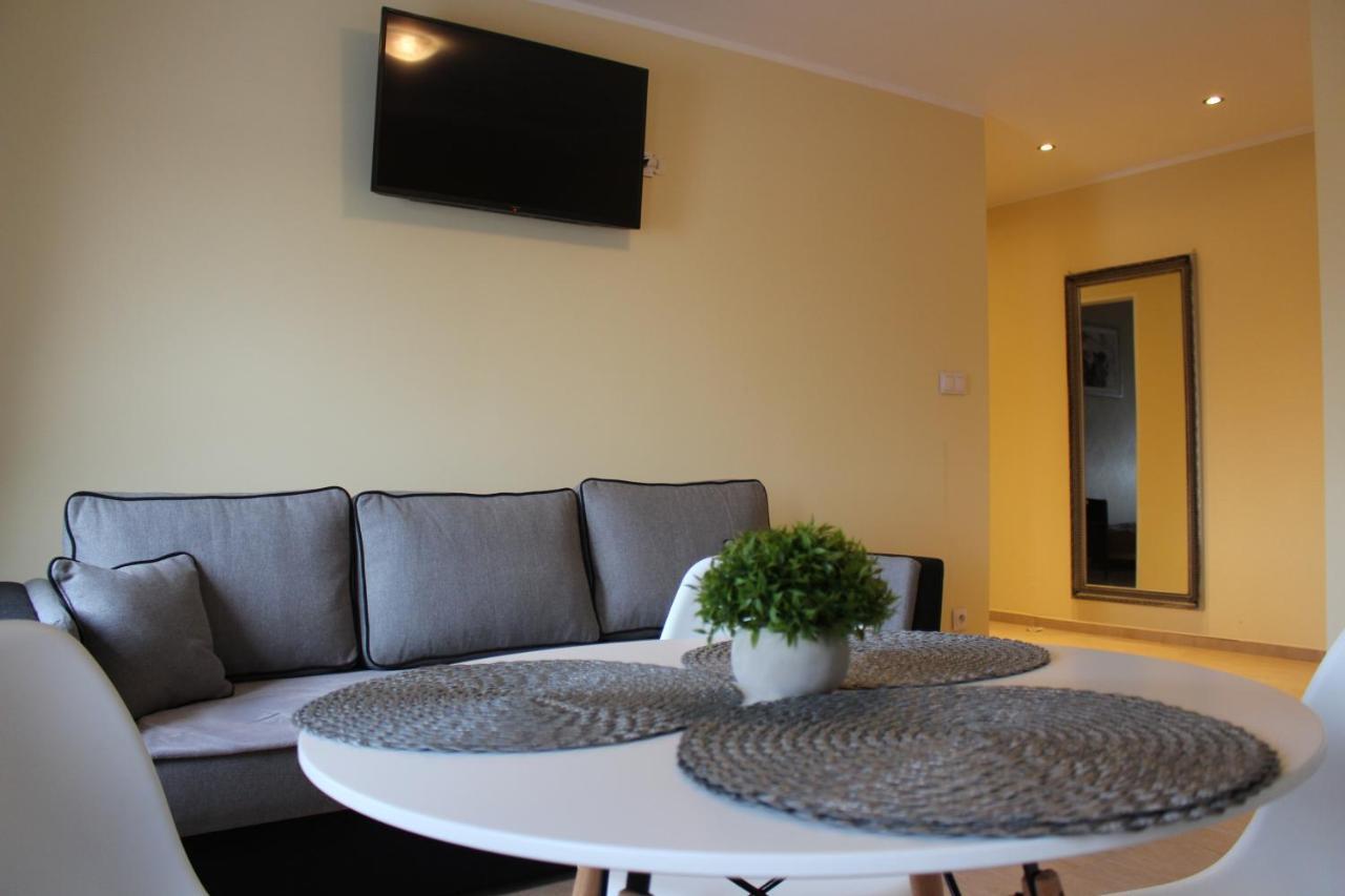 Restauracja Hotel Kassandra Września Kültér fotó
